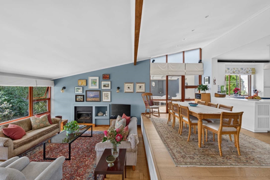 3 Bedroom Property for Sale in Camps Bay Western Cape